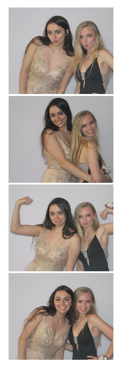Ursuline Prom 2019 | View more photos from the event at gallery.saycheesephotobooth.com/u/SayCheesePhotoBooth/Ursuline-Prom-2019