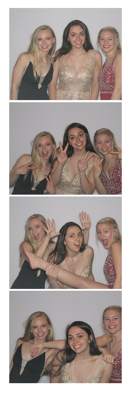 Ursuline Prom 2019 | View more photos from the event at gallery.saycheesephotobooth.com/u/SayCheesePhotoBooth/Ursuline-Prom-2019