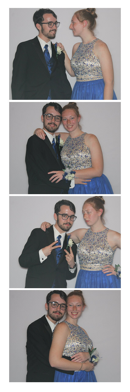 Ursuline Prom 2019 | View more photos from the event at gallery.saycheesephotobooth.com/u/SayCheesePhotoBooth/Ursuline-Prom-2019