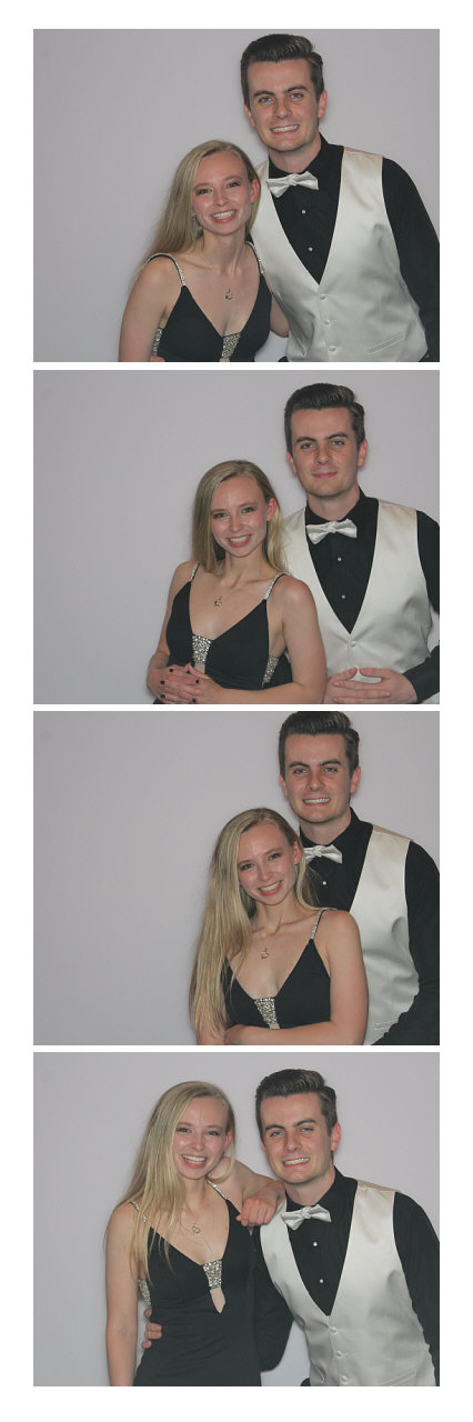 Ursuline Prom 2019 | View more photos from the event at gallery.saycheesephotobooth.com/u/SayCheesePhotoBooth/Ursuline-Prom-2019