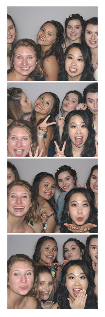 Ursuline Prom 2019 | View more photos from the event at gallery.saycheesephotobooth.com/u/SayCheesePhotoBooth/Ursuline-Prom-2019