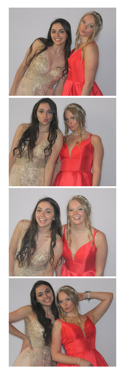 Ursuline Prom 2019 | View more photos from the event at gallery.saycheesephotobooth.com/u/SayCheesePhotoBooth/Ursuline-Prom-2019