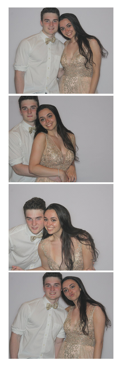 Ursuline Prom 2019 | View more photos from the event at gallery.saycheesephotobooth.com/u/SayCheesePhotoBooth/Ursuline-Prom-2019