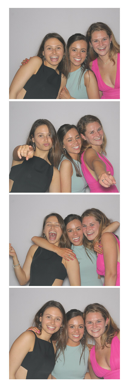 Ursuline Prom 2019 | View more photos from the event at gallery.saycheesephotobooth.com/u/SayCheesePhotoBooth/Ursuline-Prom-2019
