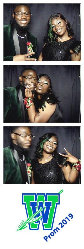 Winton Woods Prom 2019 | View more photos from the event at gallery.saycheesephotobooth.com/u/SayCheesePhotoBooth/Winton-Woods-Prom-2019