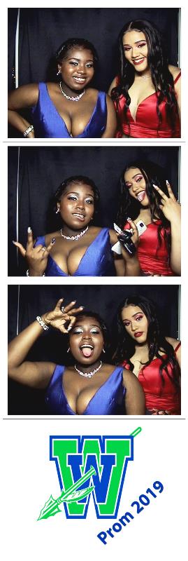 Winton Woods Prom 2019 | View more photos from the event at gallery.saycheesephotobooth.com/u/SayCheesePhotoBooth/Winton-Woods-Prom-2019