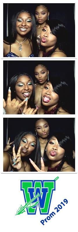 Winton Woods Prom 2019 | View more photos from the event at gallery.saycheesephotobooth.com/u/SayCheesePhotoBooth/Winton-Woods-Prom-2019