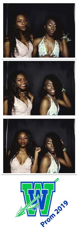 Winton Woods Prom 2019 | View more photos from the event at gallery.saycheesephotobooth.com/u/SayCheesePhotoBooth/Winton-Woods-Prom-2019