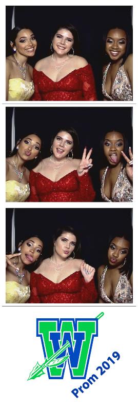 Winton Woods Prom 2019 | View more photos from the event at gallery.saycheesephotobooth.com/u/SayCheesePhotoBooth/Winton-Woods-Prom-2019