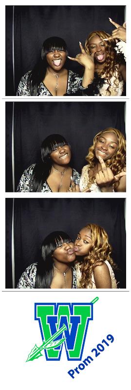 Winton Woods Prom 2019 | View more photos from the event at gallery.saycheesephotobooth.com/u/SayCheesePhotoBooth/Winton-Woods-Prom-2019
