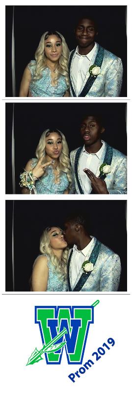 Winton Woods Prom 2019 | View more photos from the event at gallery.saycheesephotobooth.com/u/SayCheesePhotoBooth/Winton-Woods-Prom-2019