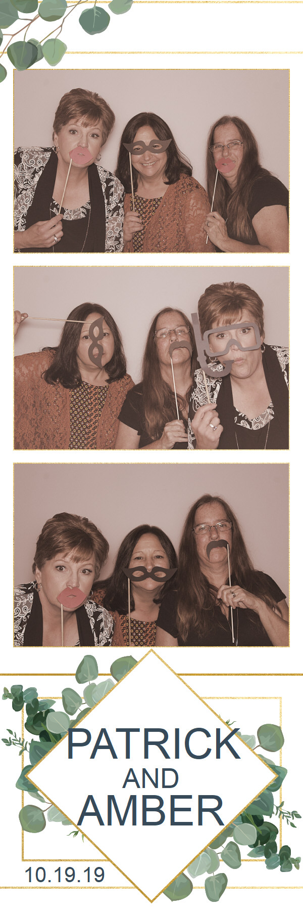 Wright Wedding  | View more photos from the event at gallery.saycheesephotobooth.com/u/SayCheesePhotoBooth/Wright-Wedding