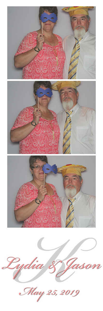 Yocum Wedding  | View more photos from the event at gallery.saycheesephotobooth.com/u/SayCheesePhotoBooth/Yocum-Wedding