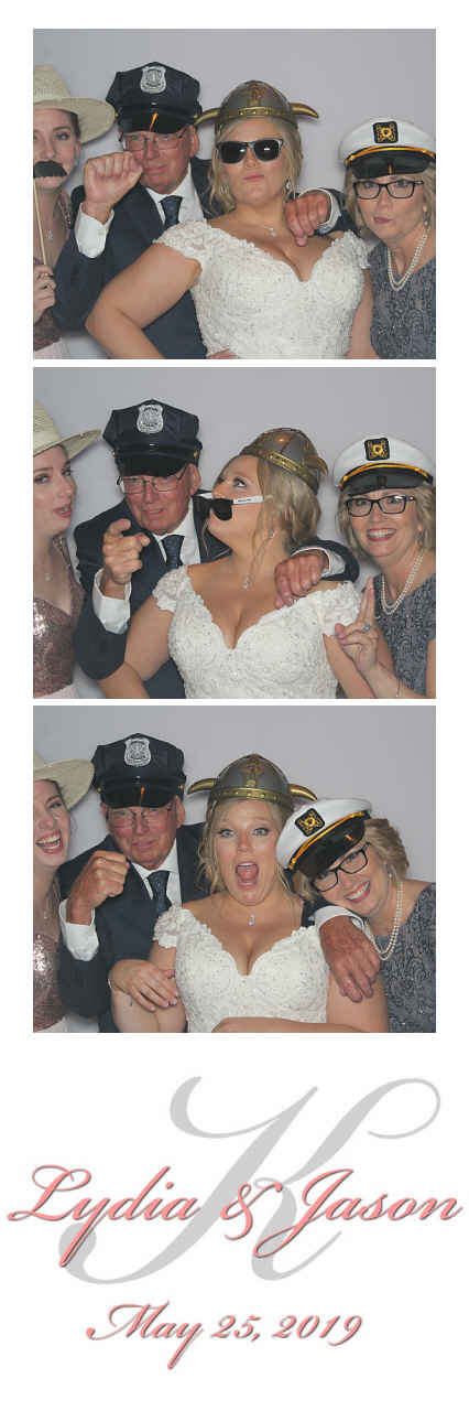 Yocum Wedding  | View more photos from the event at gallery.saycheesephotobooth.com/u/SayCheesePhotoBooth/Yocum-Wedding
