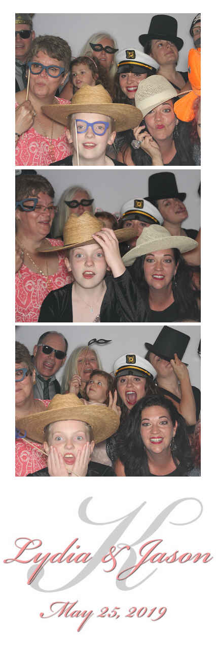 Yocum Wedding  | View more photos from the event at gallery.saycheesephotobooth.com/u/SayCheesePhotoBooth/Yocum-Wedding