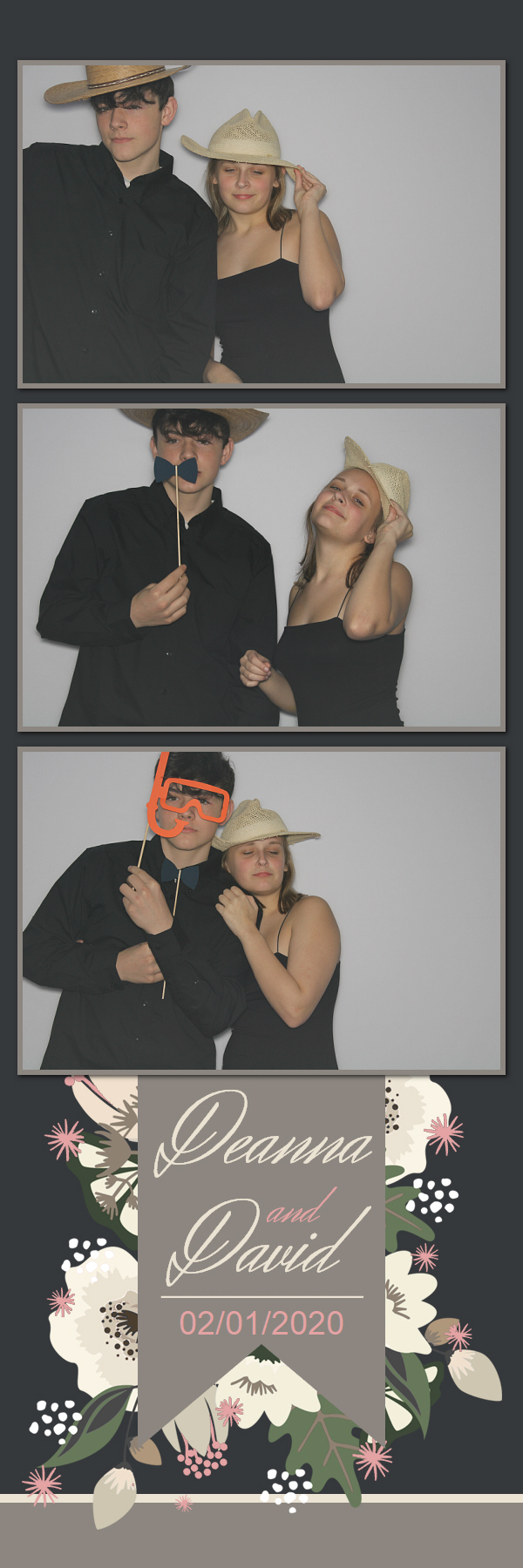Hapner wedding  | View more photos from the event at gallery.saycheesephotobooth.com/u/SayCheesePhotoBooth/Hapner-wedding