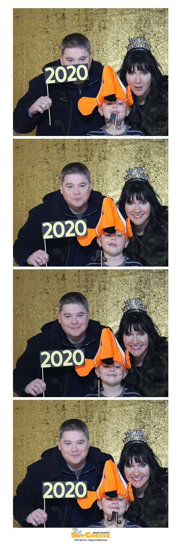 Kids First NYE Celebration  | View more photos from the event at gallery.saycheesephotobooth.com/u/SayCheesePhotoBooth/Kids-First-NYE-Celebration