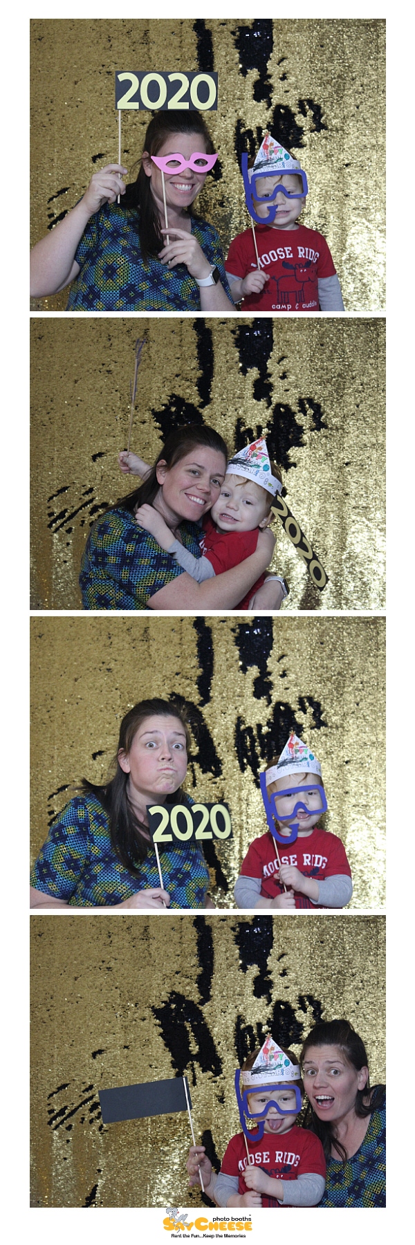 Kids First NYE Celebration  | View more photos from the event at gallery.saycheesephotobooth.com/u/SayCheesePhotoBooth/Kids-First-NYE-Celebration