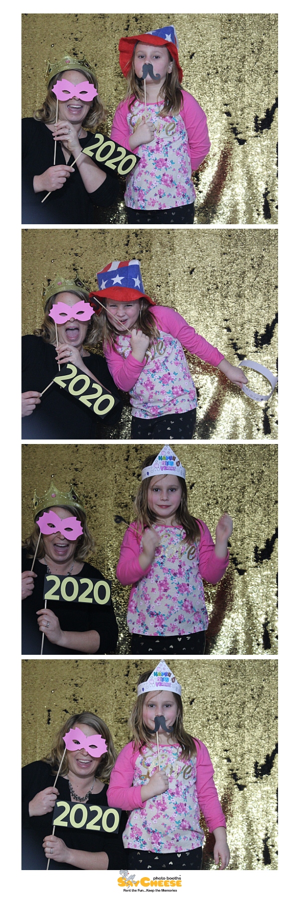 Kids First NYE Celebration  | View more photos from the event at gallery.saycheesephotobooth.com/u/SayCheesePhotoBooth/Kids-First-NYE-Celebration