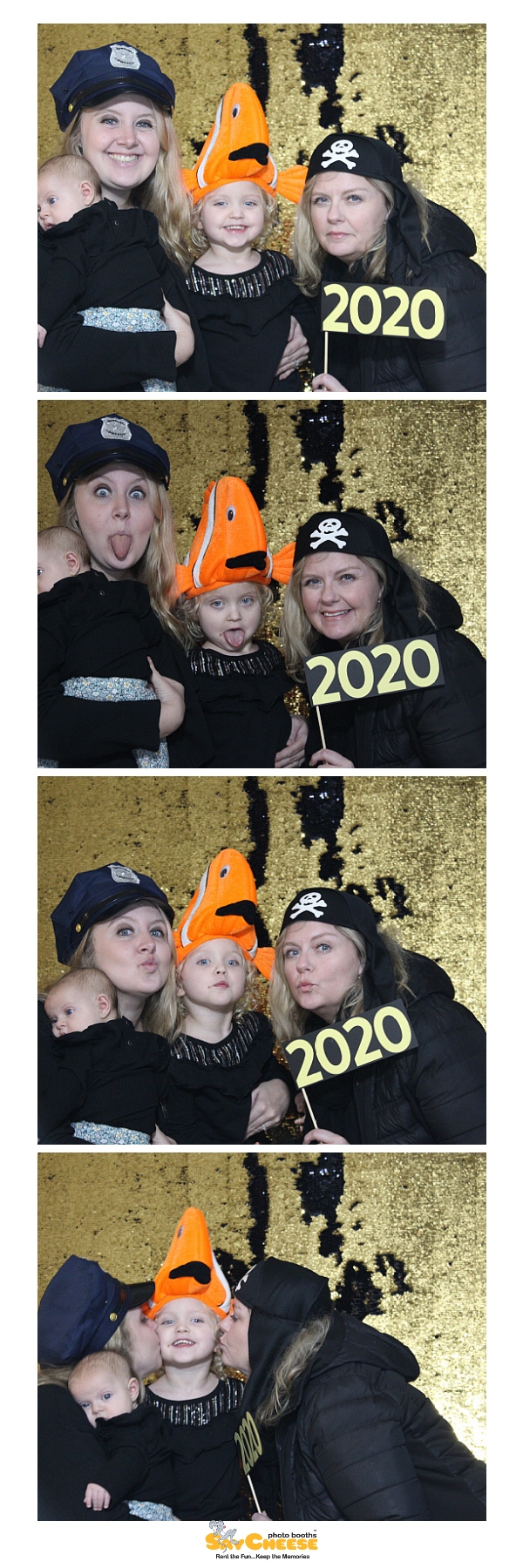 Kids First NYE Celebration  | View more photos from the event at gallery.saycheesephotobooth.com/u/SayCheesePhotoBooth/Kids-First-NYE-Celebration