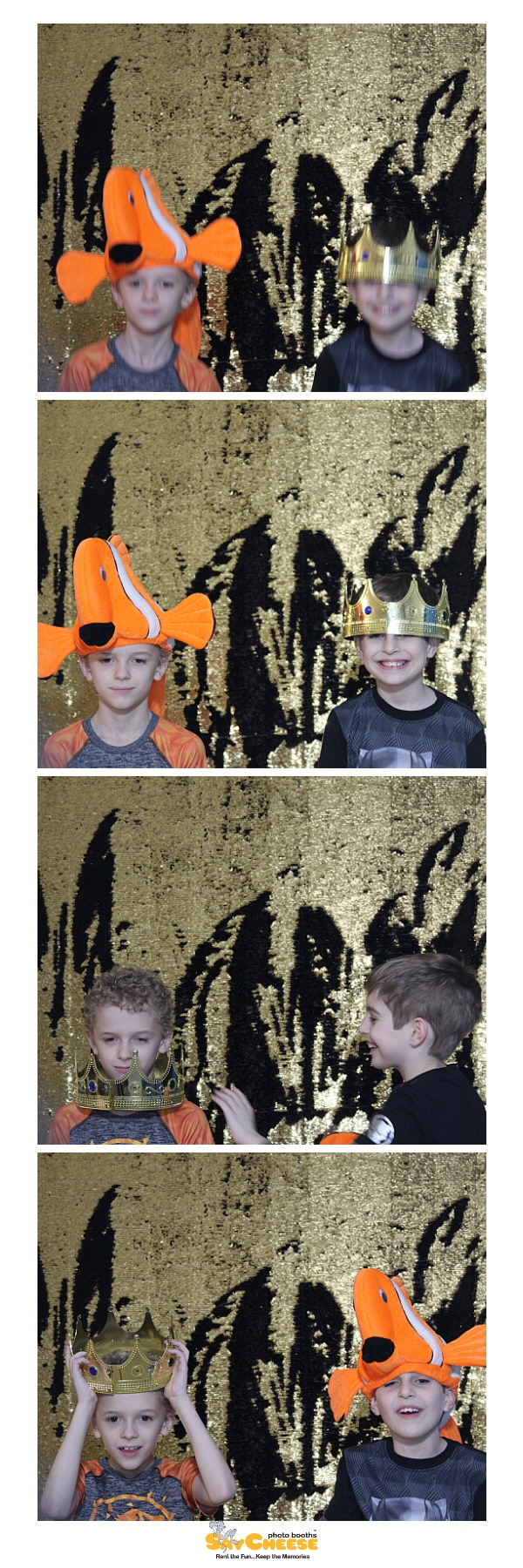 Kids First NYE Celebration  | View more photos from the event at gallery.saycheesephotobooth.com/u/SayCheesePhotoBooth/Kids-First-NYE-Celebration