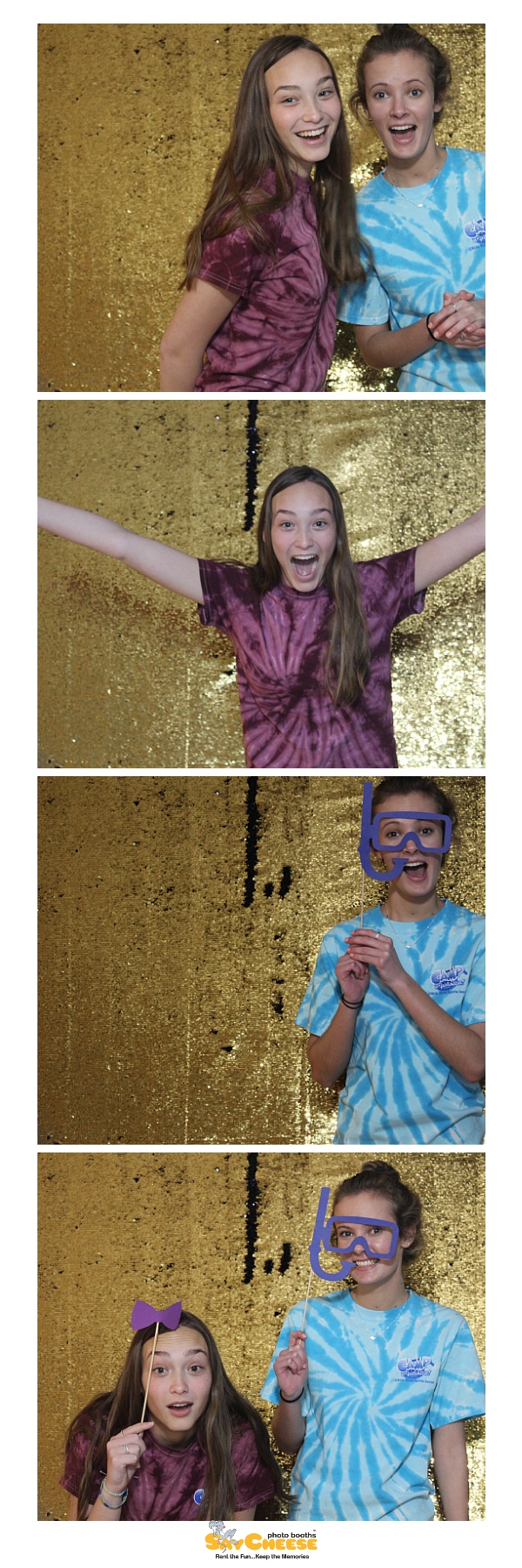 Kids First NYE Celebration  | View more photos from the event at gallery.saycheesephotobooth.com/u/SayCheesePhotoBooth/Kids-First-NYE-Celebration