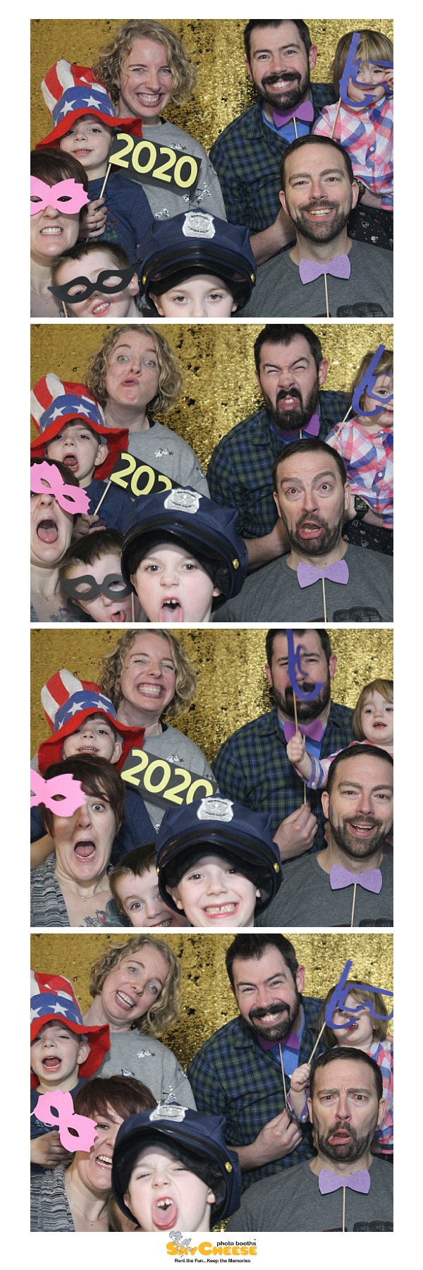 Kids First NYE Celebration  | View more photos from the event at gallery.saycheesephotobooth.com/u/SayCheesePhotoBooth/Kids-First-NYE-Celebration