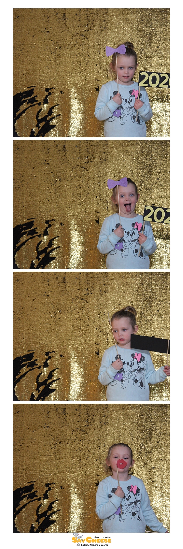 Kids First NYE Celebration  | View more photos from the event at gallery.saycheesephotobooth.com/u/SayCheesePhotoBooth/Kids-First-NYE-Celebration