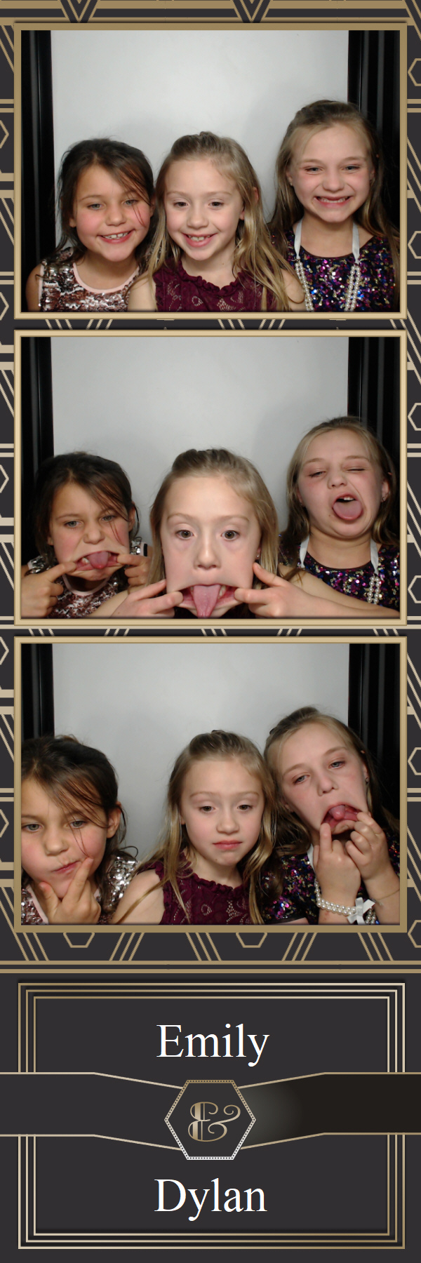 Kitzmiller Wedding | View more photos from the event at gallery.saycheesephotobooth.com/u/SayCheesePhotoBooth/Kitzmiller-Wedding