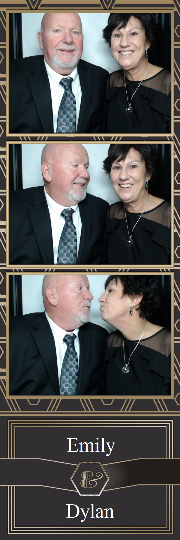 Kitzmiller Wedding | View more photos from the event at gallery.saycheesephotobooth.com/u/SayCheesePhotoBooth/Kitzmiller-Wedding