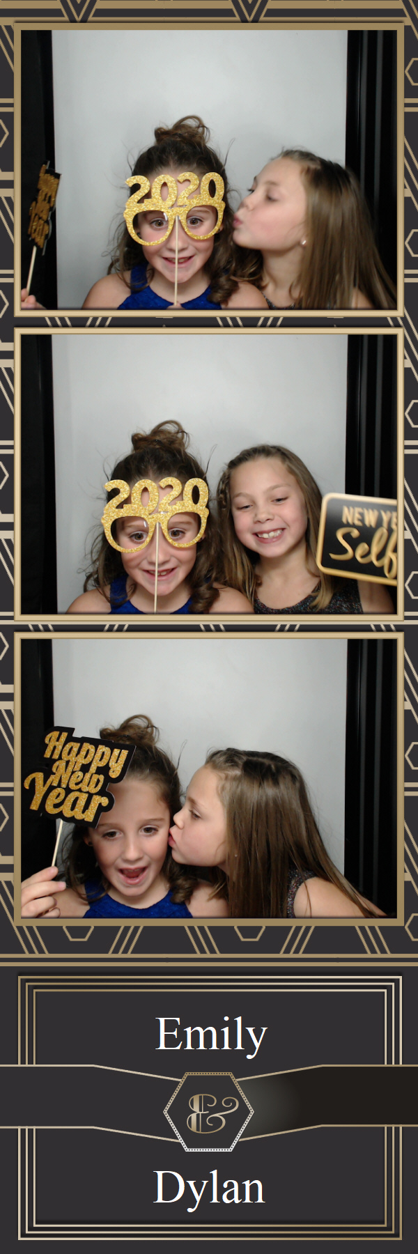 Kitzmiller Wedding | View more photos from the event at gallery.saycheesephotobooth.com/u/SayCheesePhotoBooth/Kitzmiller-Wedding