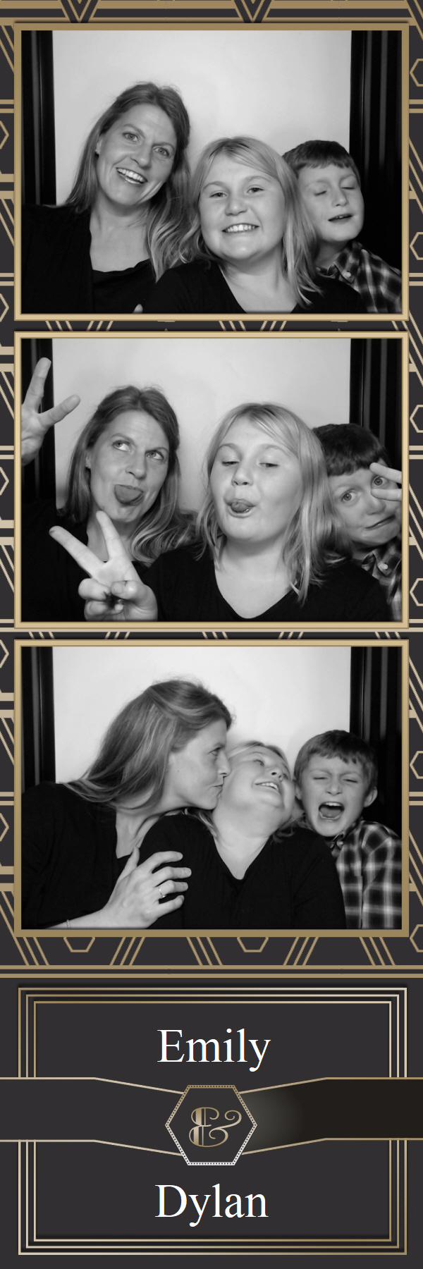 Kitzmiller Wedding | View more photos from the event at gallery.saycheesephotobooth.com/u/SayCheesePhotoBooth/Kitzmiller-Wedding