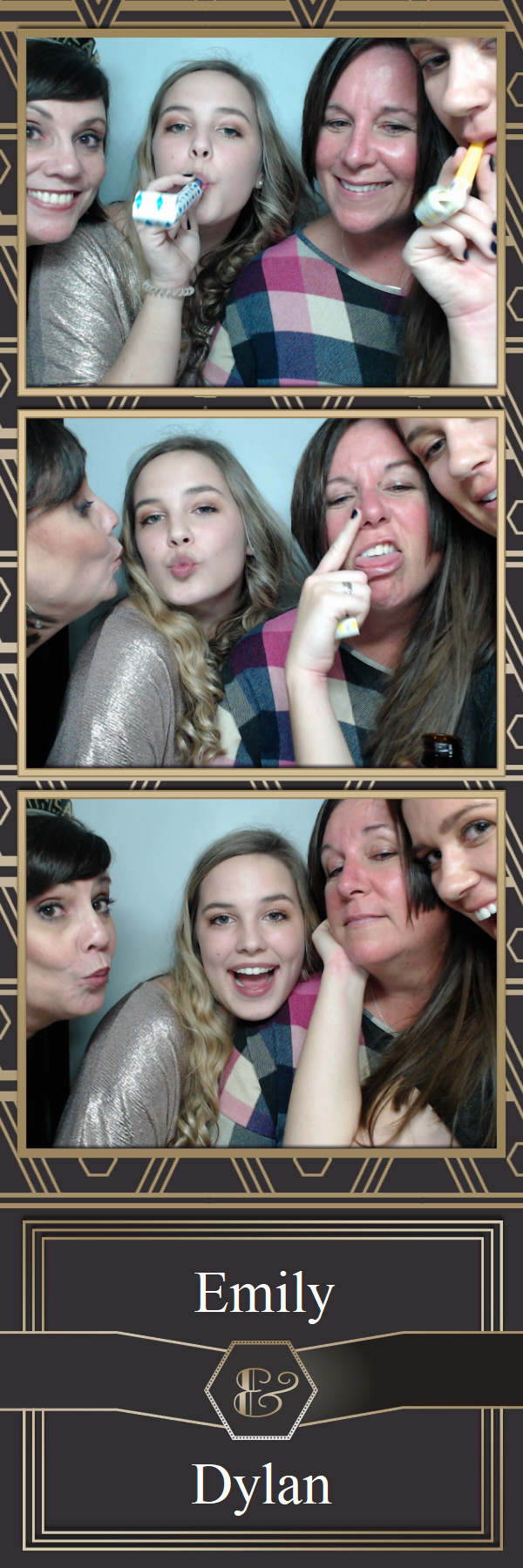 Kitzmiller Wedding | View more photos from the event at gallery.saycheesephotobooth.com/u/SayCheesePhotoBooth/Kitzmiller-Wedding