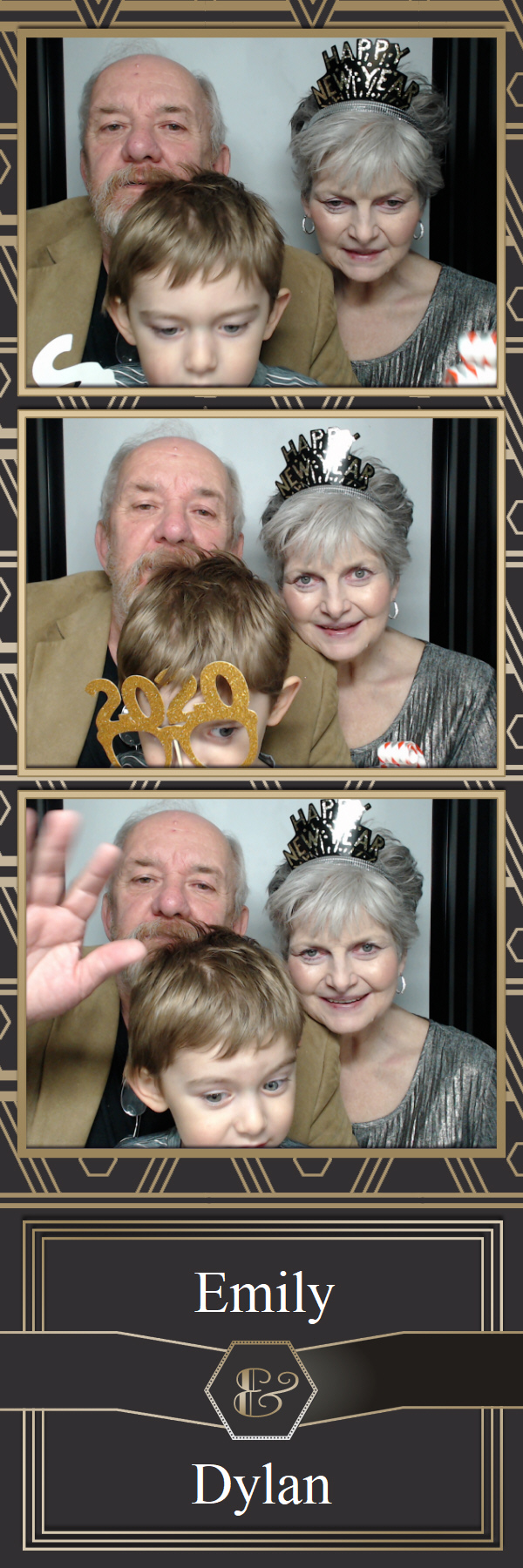 Kitzmiller Wedding | View more photos from the event at gallery.saycheesephotobooth.com/u/SayCheesePhotoBooth/Kitzmiller-Wedding