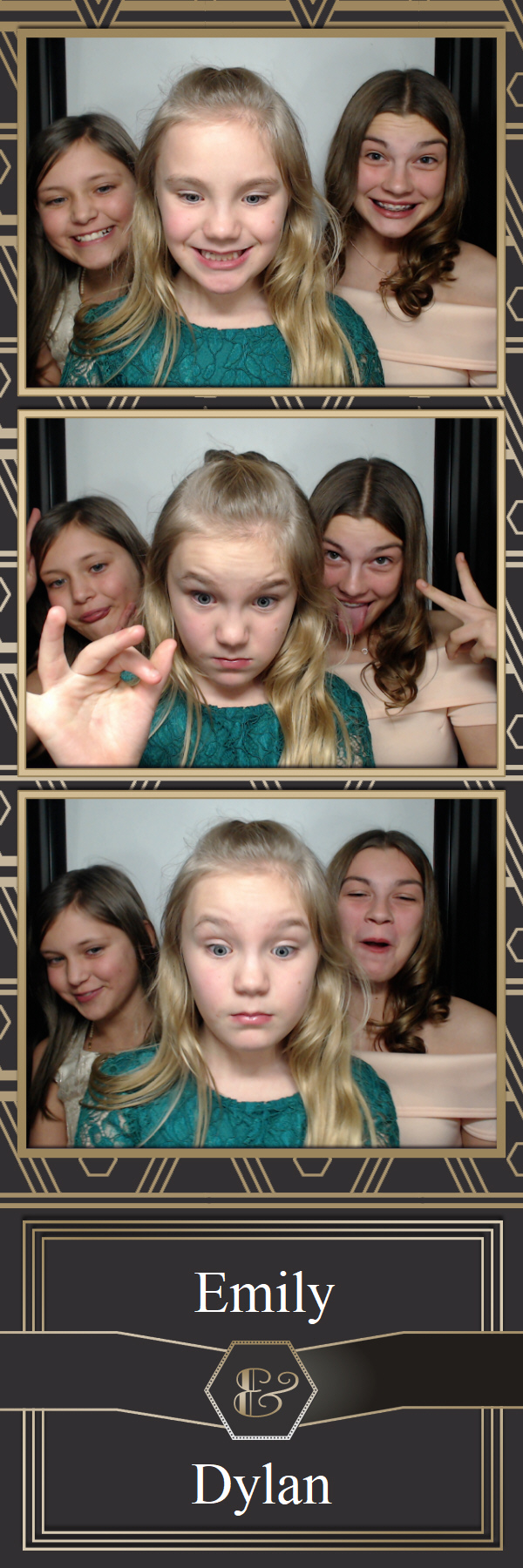 Kitzmiller Wedding | View more photos from the event at gallery.saycheesephotobooth.com/u/SayCheesePhotoBooth/Kitzmiller-Wedding