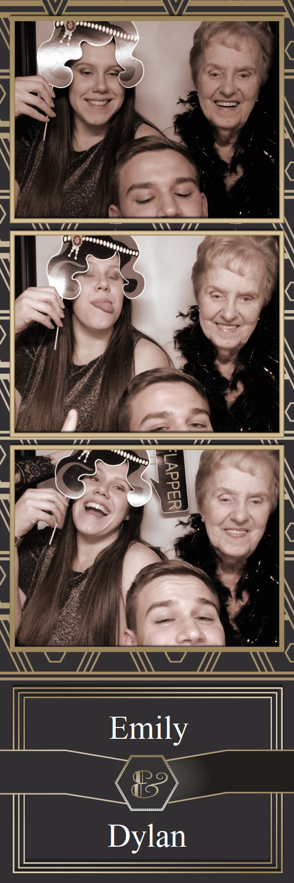 Kitzmiller Wedding | View more photos from the event at gallery.saycheesephotobooth.com/u/SayCheesePhotoBooth/Kitzmiller-Wedding