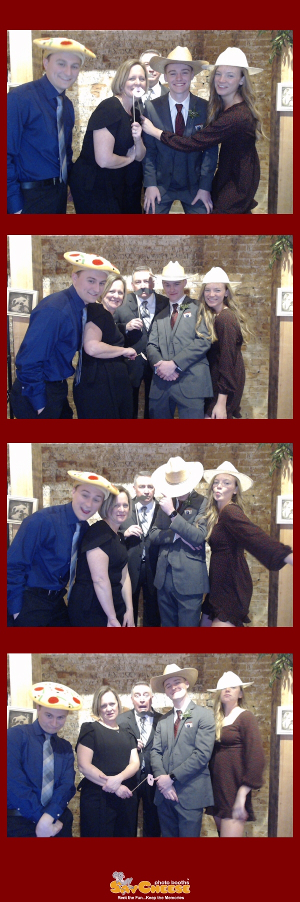 Lentz Wedding  | View more photos from the event at gallery.saycheesephotobooth.com/u/SayCheesePhotoBooth/Lentz-Wedding