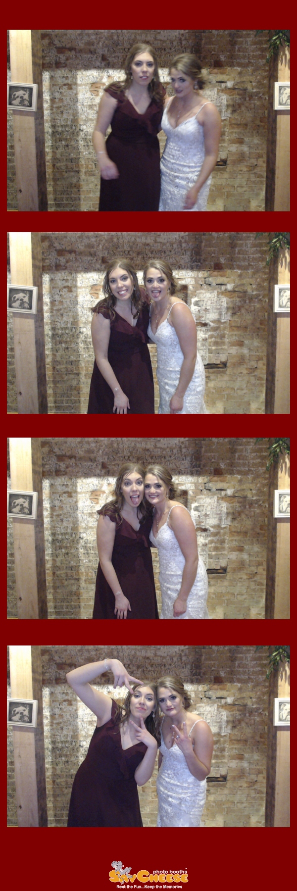 Lentz Wedding  | View more photos from the event at gallery.saycheesephotobooth.com/u/SayCheesePhotoBooth/Lentz-Wedding