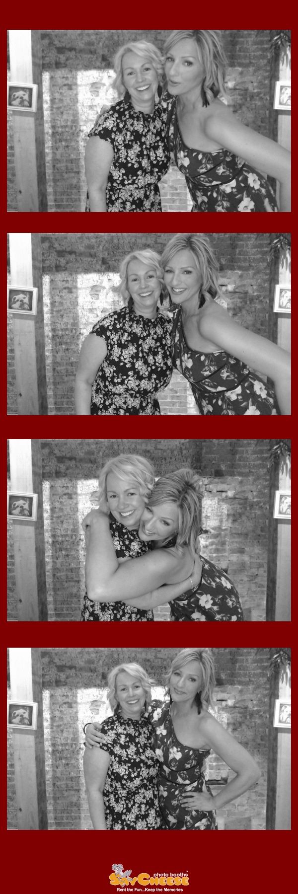 Lentz Wedding  | View more photos from the event at gallery.saycheesephotobooth.com/u/SayCheesePhotoBooth/Lentz-Wedding