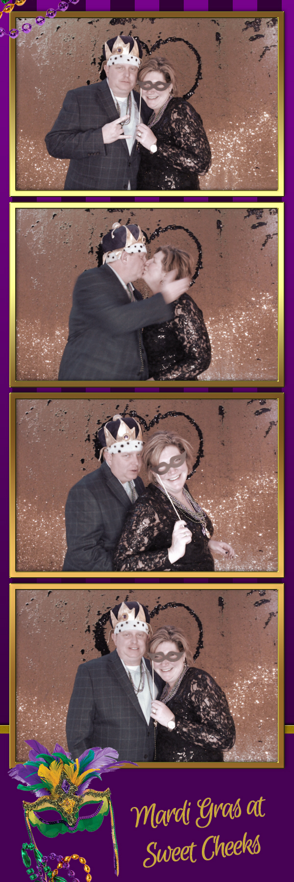 Mardi Gras @ Sweet Cheeks Diaper Bank | View more photos from the event at gallery.saycheesephotobooth.com/u/SayCheesePhotoBooth/Mardi-Gras-Sweet-Cheeks-Diaper-Bank