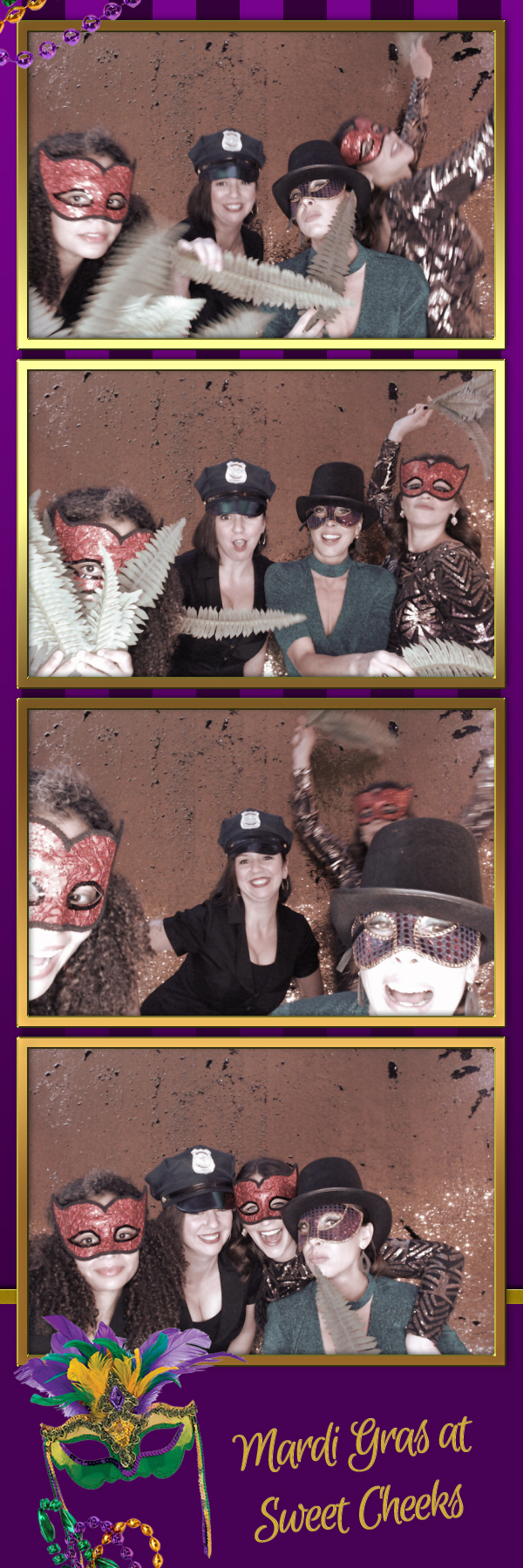 Mardi Gras @ Sweet Cheeks Diaper Bank | View more photos from the event at gallery.saycheesephotobooth.com/u/SayCheesePhotoBooth/Mardi-Gras-Sweet-Cheeks-Diaper-Bank