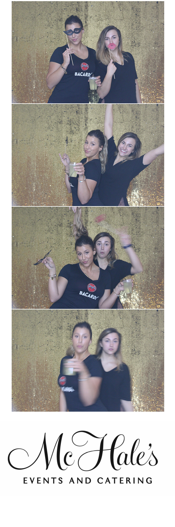 McHales Holiday Party  | View more photos from the event at gallery.saycheesephotobooth.com/u/SayCheesePhotoBooth/McHales-Holiday-Party