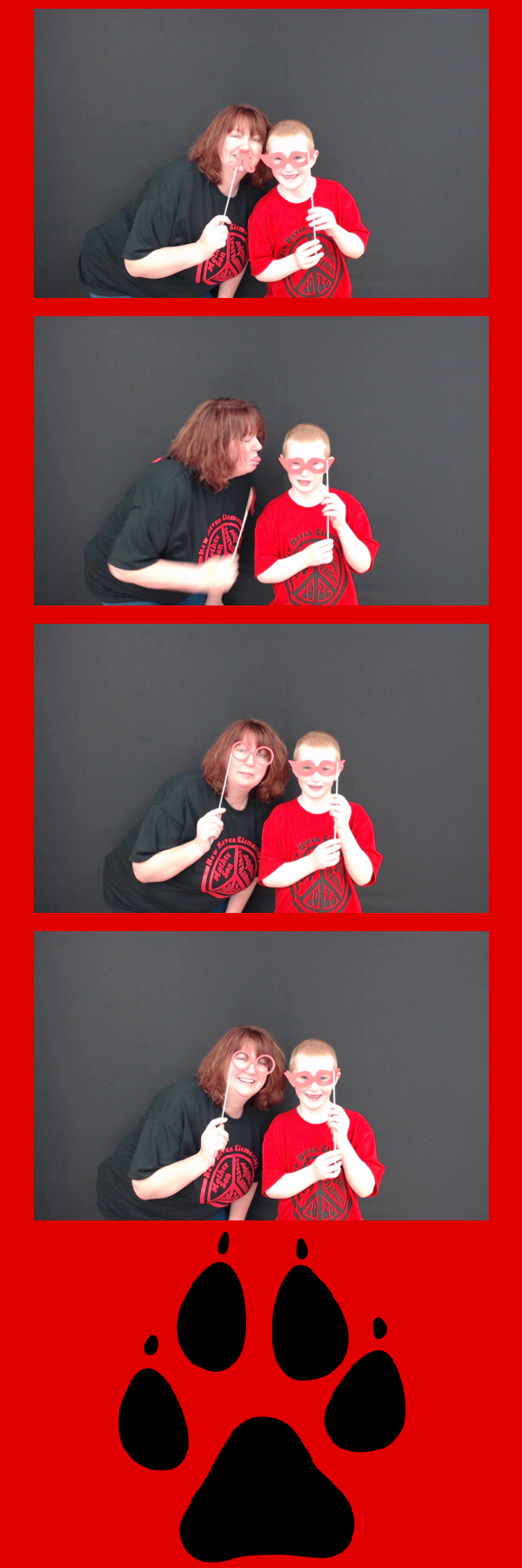 Mother Son Dodgeball 2020 | View more photos from the event at gallery.saycheesephotobooth.com/u/SayCheesePhotoBooth/Mother-Son-Dodgeball-2020