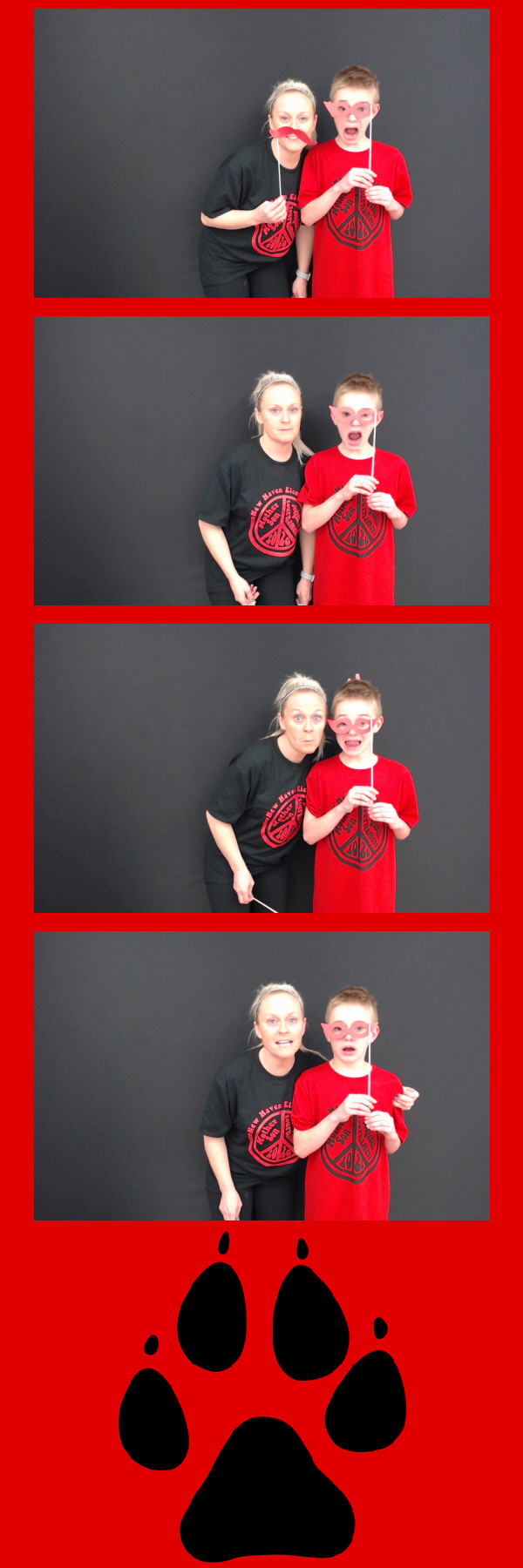 Mother Son Dodgeball 2020 | View more photos from the event at gallery.saycheesephotobooth.com/u/SayCheesePhotoBooth/Mother-Son-Dodgeball-2020