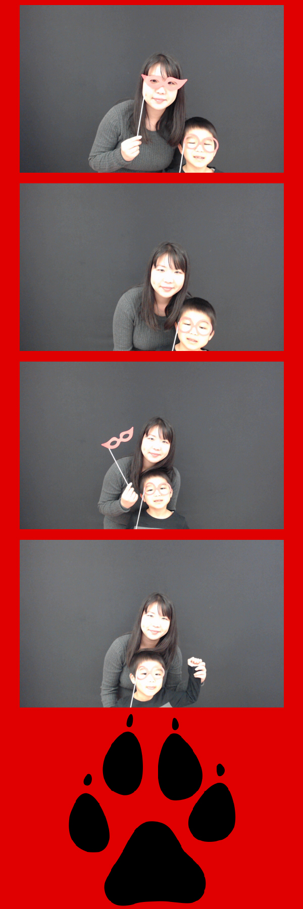 Mother Son Dodgeball 2020 | View more photos from the event at gallery.saycheesephotobooth.com/u/SayCheesePhotoBooth/Mother-Son-Dodgeball-2020