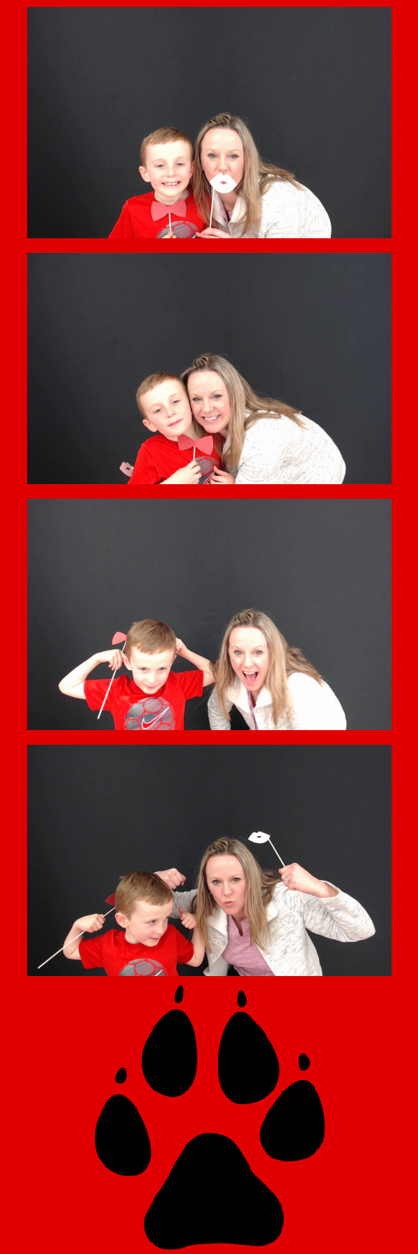 Mother Son Dodgeball 2020 | View more photos from the event at gallery.saycheesephotobooth.com/u/SayCheesePhotoBooth/Mother-Son-Dodgeball-2020