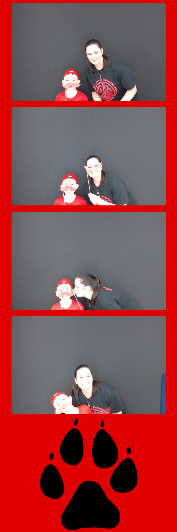 Mother Son Dodgeball 2020 | View more photos from the event at gallery.saycheesephotobooth.com/u/SayCheesePhotoBooth/Mother-Son-Dodgeball-2020