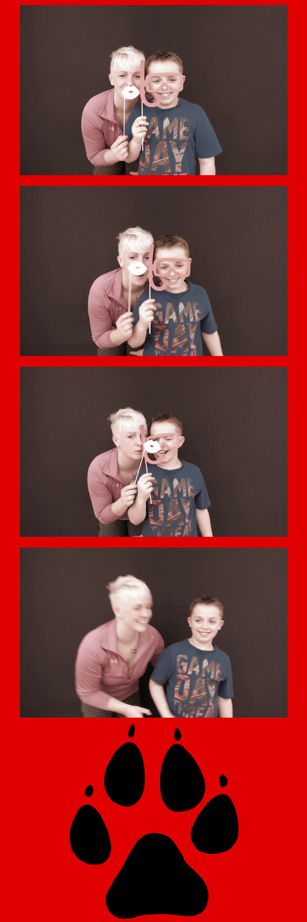Mother Son Dodgeball 2020 | View more photos from the event at gallery.saycheesephotobooth.com/u/SayCheesePhotoBooth/Mother-Son-Dodgeball-2020