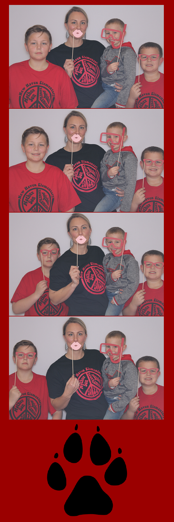 Mother Son Dodgeball 2020 | View more photos from the event at gallery.saycheesephotobooth.com/u/SayCheesePhotoBooth/Mother-Son-Dodgeball-2020