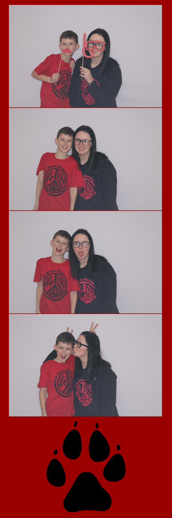 Mother Son Dodgeball 2020 | View more photos from the event at gallery.saycheesephotobooth.com/u/SayCheesePhotoBooth/Mother-Son-Dodgeball-2020